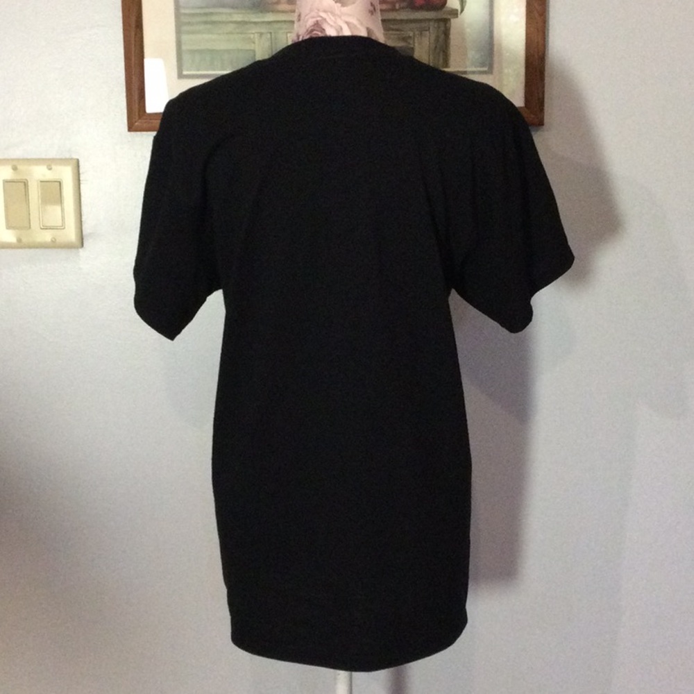 Gildan Black T-Shirt - Picture 2 of 5